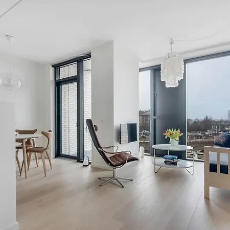 Beautiful And Modern One-bedroom Apartment